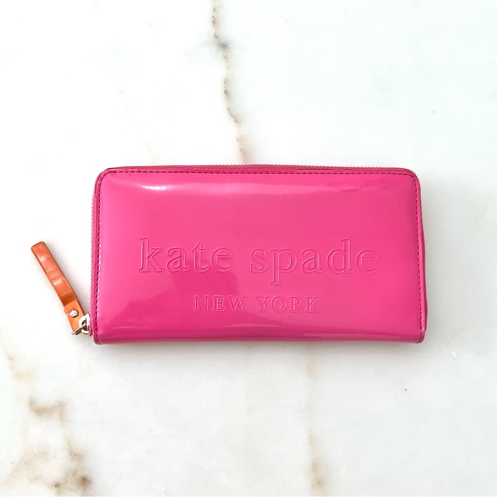 Kate Spade, Hot Pink, Big Apple Neda patent zip wallet with box